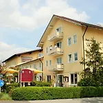 Appartementhaus Stoeckl Апартаменты