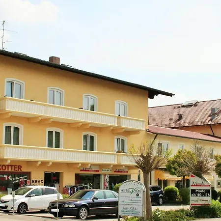 Appartementhaus Stoeckl 바트푸징