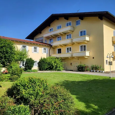 Appartementhaus Stoeckl 바트푸징